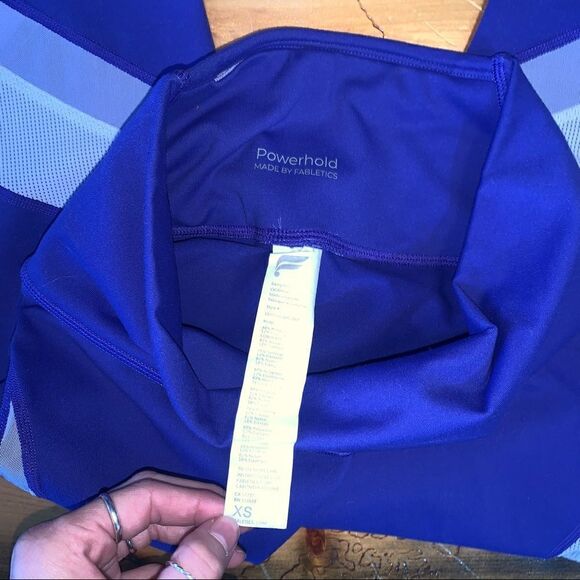 Fabletics Powerhold Purple Mesh Mid Rise leggings XS - Picture 2 of 4